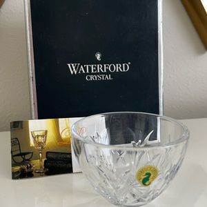 WATERFORD 💙 Small Tulip Bowl